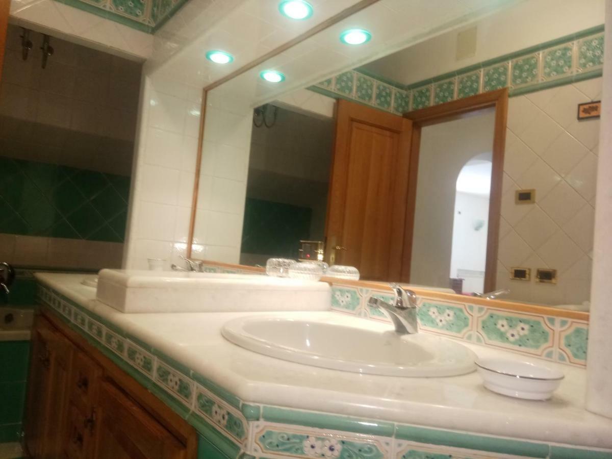 Villa Pithecusa Искья Экстерьер фото
